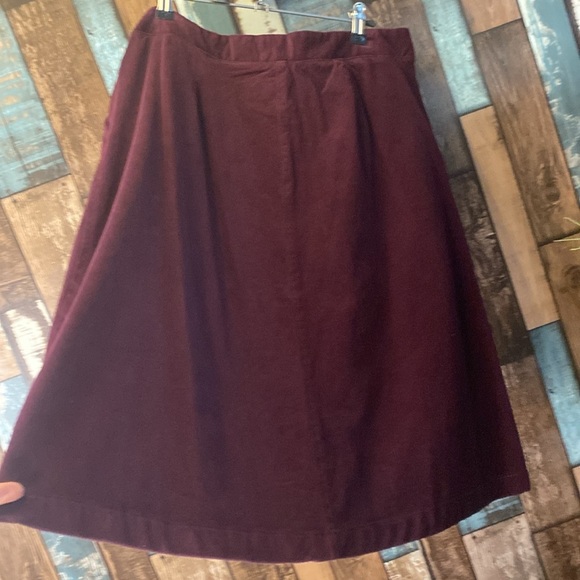 St.Johns bay soft purple button down skirt - Picture 15 of 16